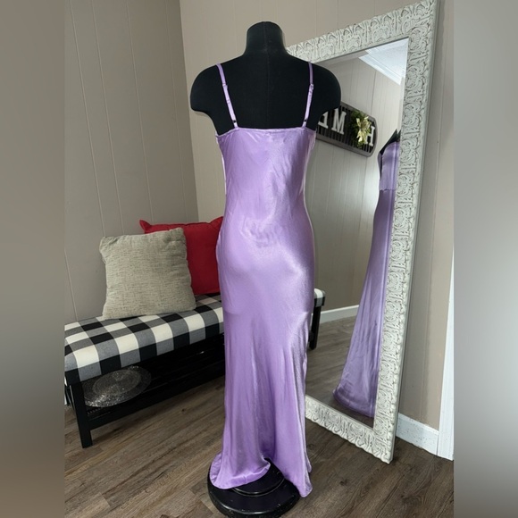 SNDYS • Matisse Dress in Lavender - Picture 8 of 15